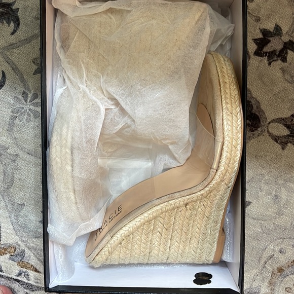 Wedge Heel - Picture 6 of 7